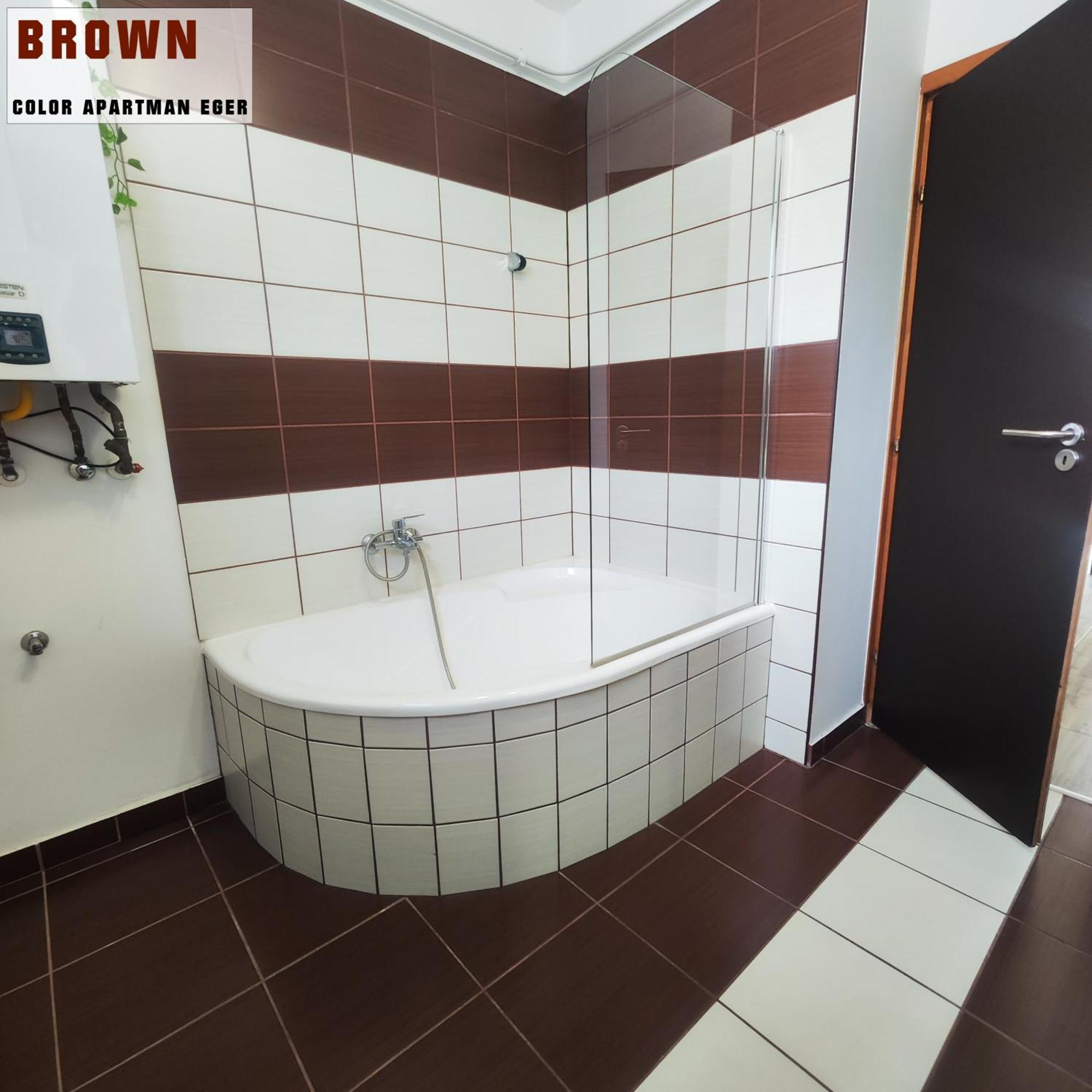 Color Apartmanok Егер Екстериор снимка
