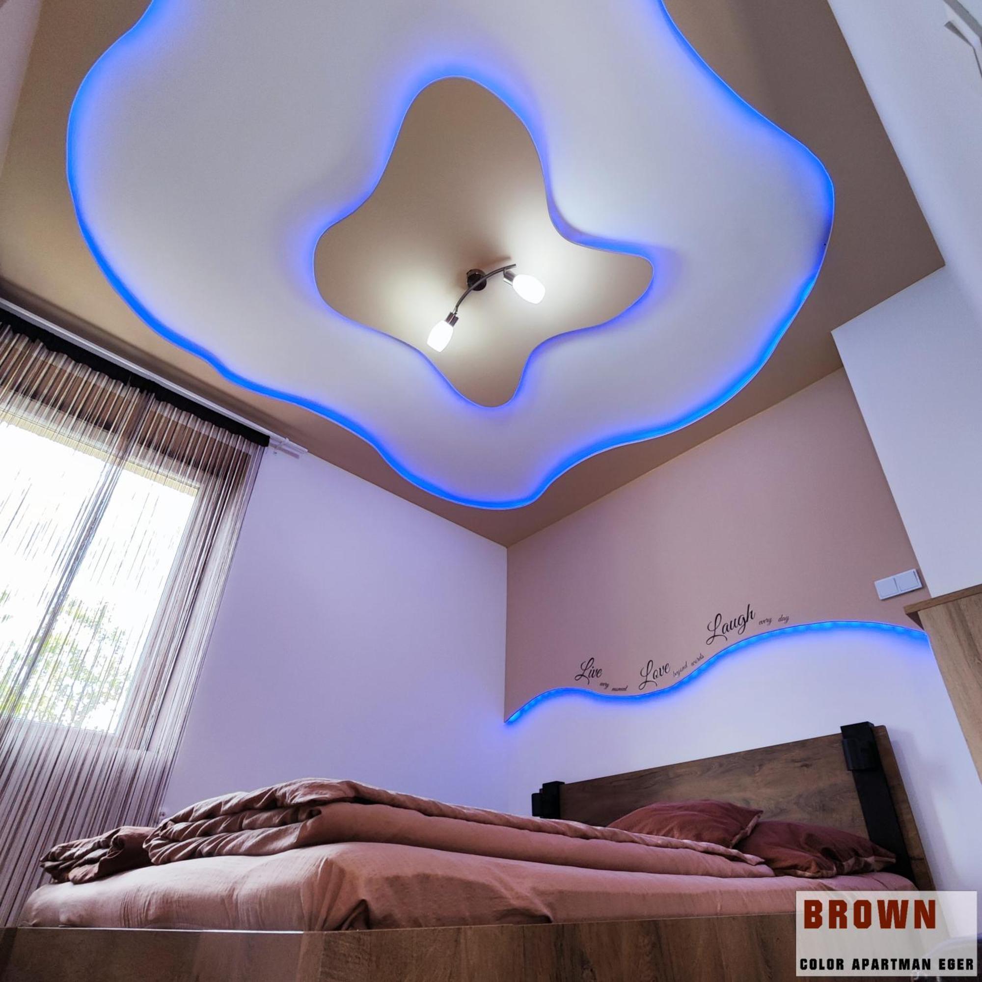 Color Apartmanok Егер Стая снимка