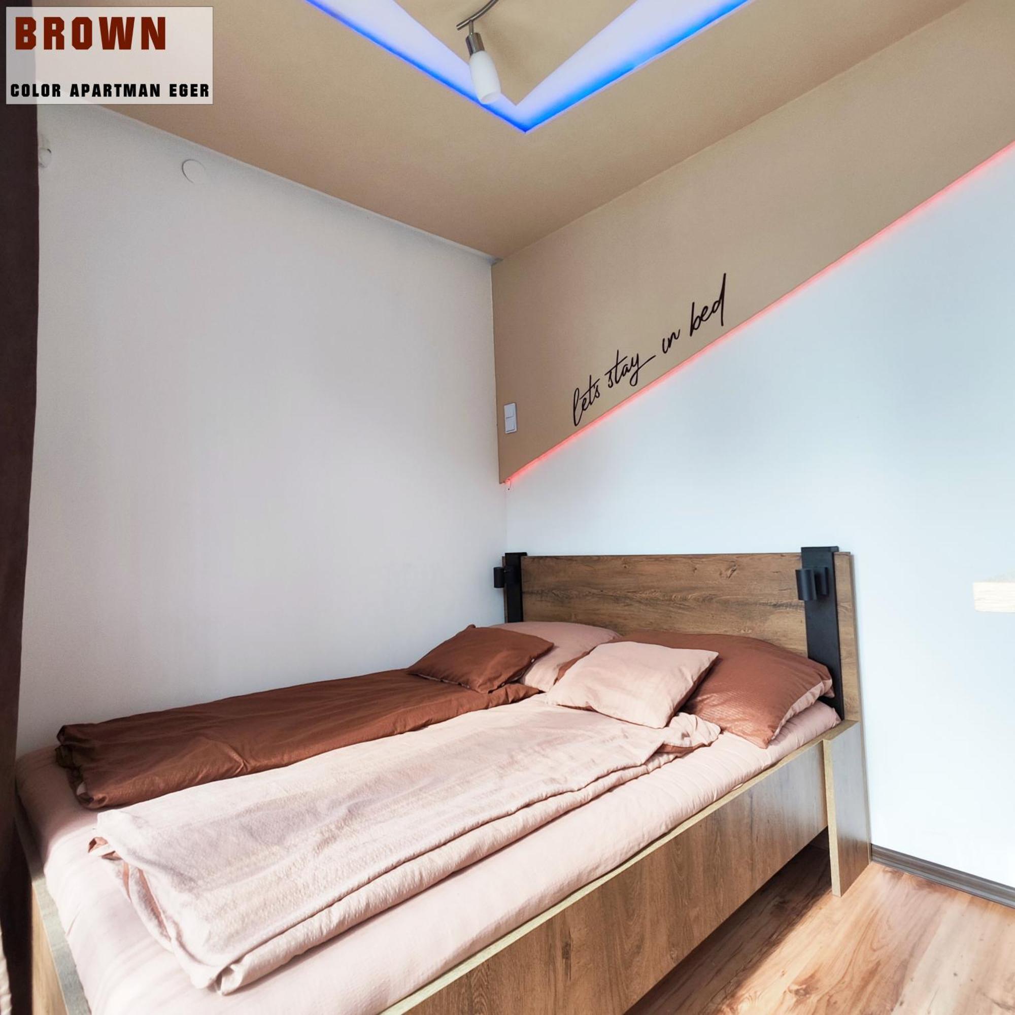 Color Apartmanok Егер Стая снимка